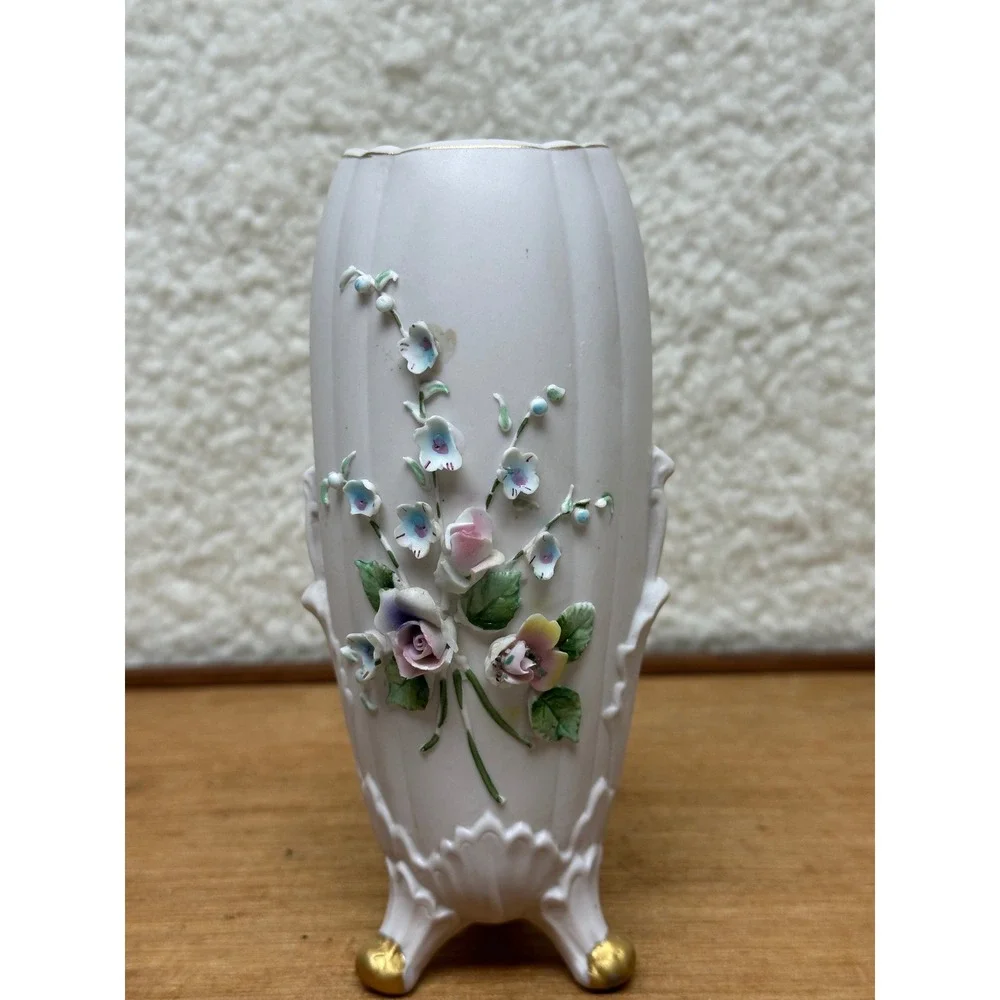 Porcelain Footed Vase Floral Applique Gold Trim Capodimonte Style Vintage 3D